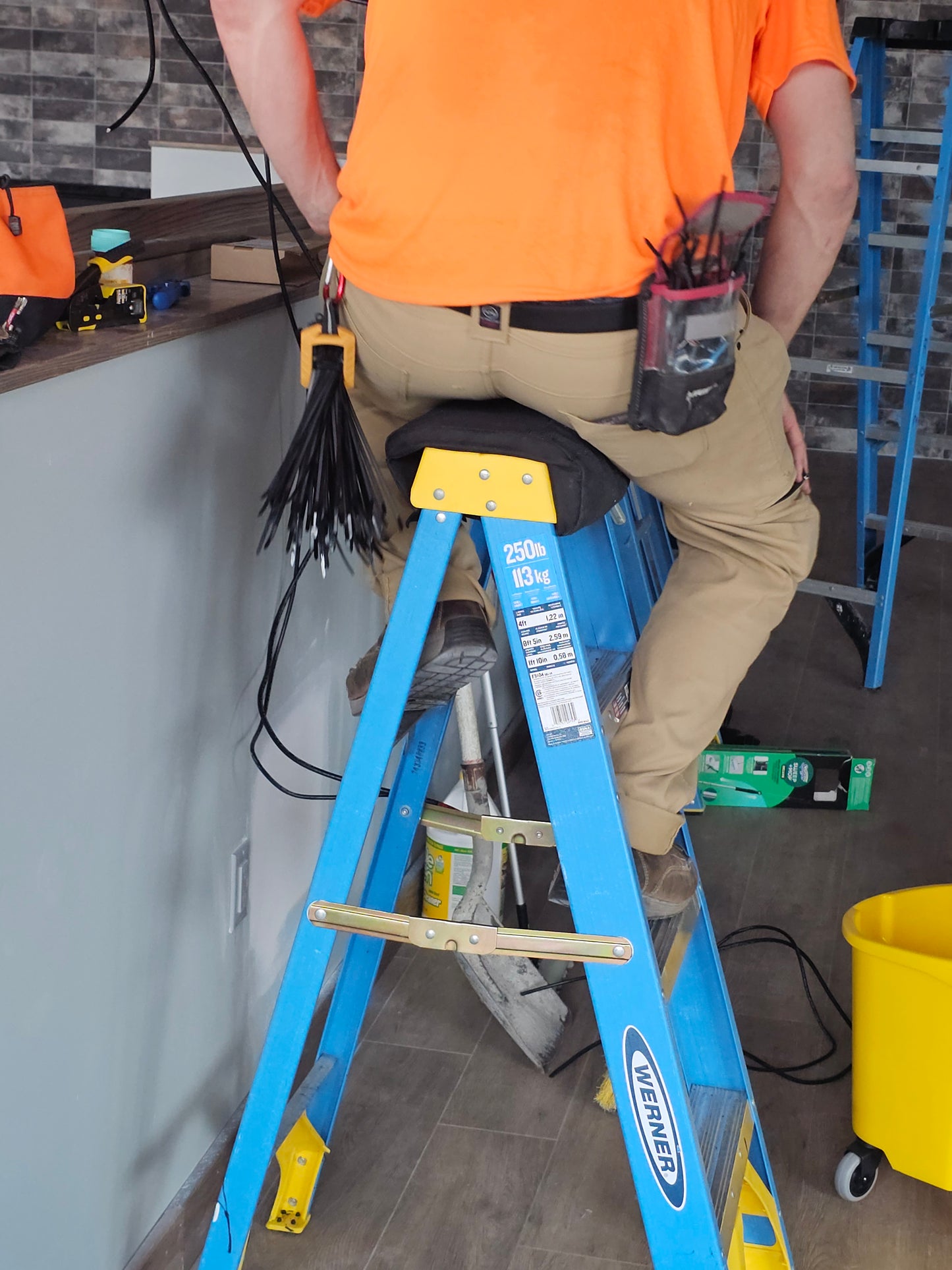 Ladder Pillow